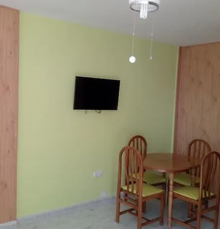 Polux Estudios * Torremolinos